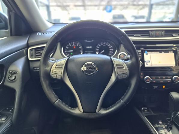 Nissan X-Trail III с пробегом 2017 года, цена 2 100 000 рублей, 146000 км, внедорожник, Автокод Объявления