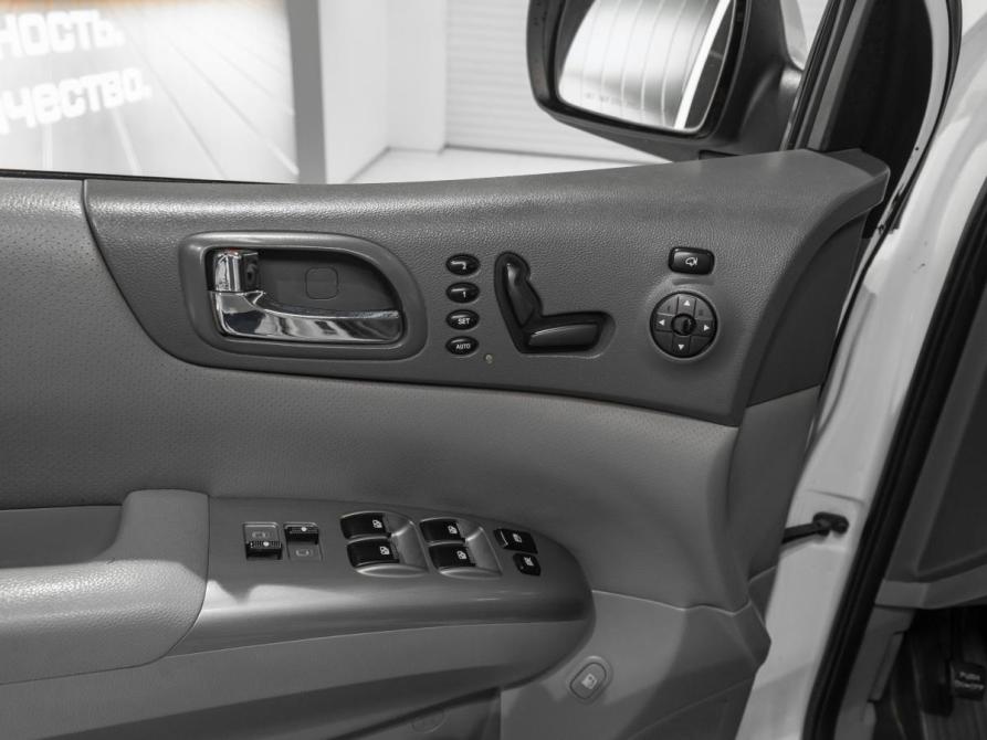 Kia Carnival II Москва  - изображение 16