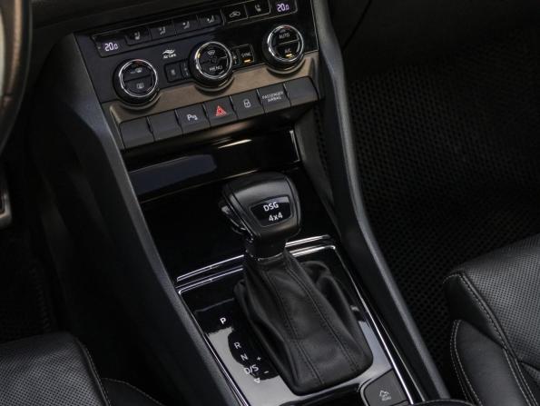Skoda Kodiaq I с пробегом 2018 года, цена 2 779 000 рублей, 110930 км, внедорожник, Автокод Объявления