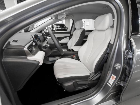 BYD Seal 05 с пробегом 2025 года, цена 2 990 000 рублей, 155 км, седан, Автокод Объявления