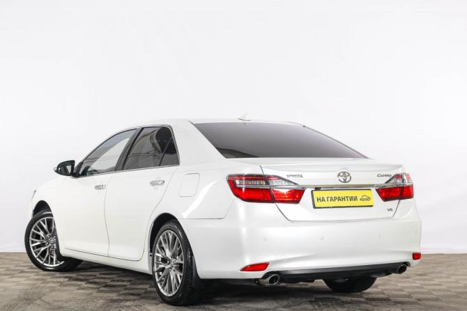 Toyota Camry VII (XV50) Рестайлинг с пробегом 2015 года, цена 2 079 000 рублей, 194000 км, седан, Автокод Объявления