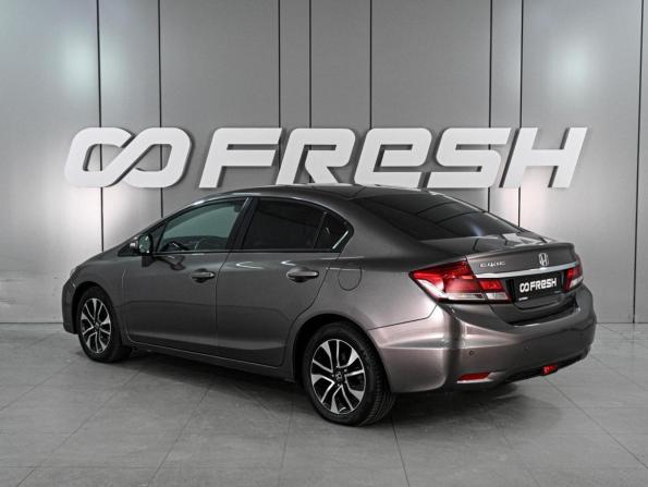 Honda Civic IX Рестайлинг с пробегом 2013 года, цена 1 319 000 рублей, 119479 км, седан, Автокод Объявления
