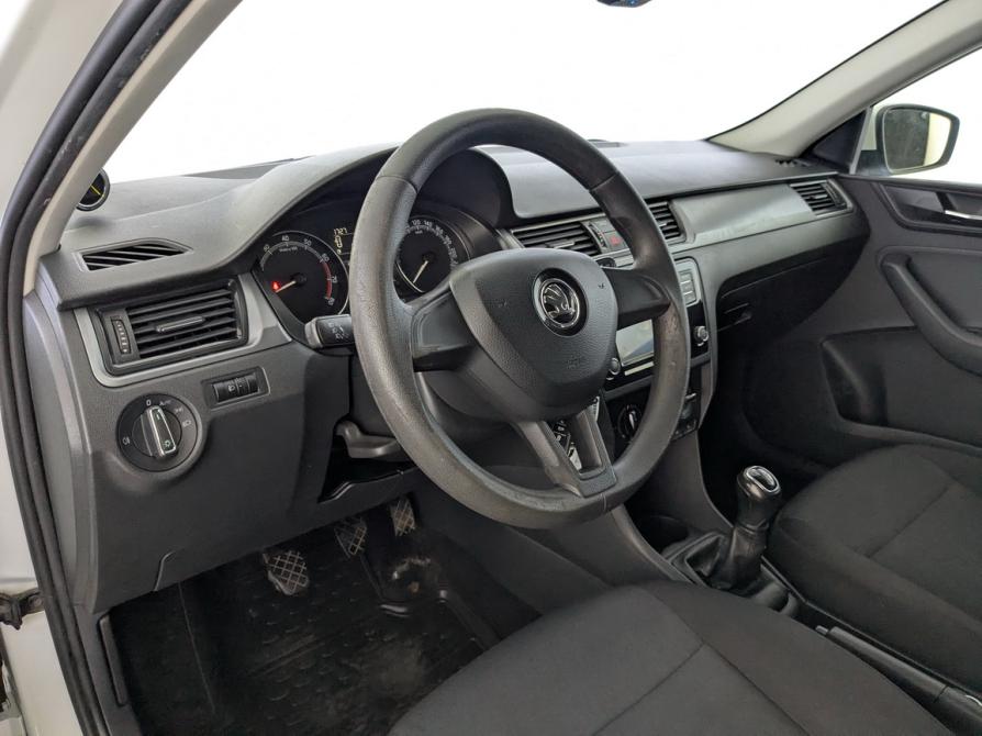 Skoda Rapid I Рестайлинг Москва  - изображение 16