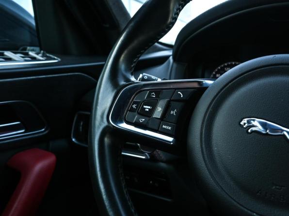 Jaguar F-Pace I Рестайлинг с пробегом 2020 года, цена 3 599 000 рублей, 121300 км, внедорожник, Автокод Объявления