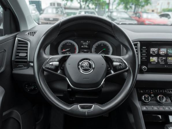 Skoda Karoq I с пробегом 2021 года, цена 2 220 000 рублей, 91143 км, внедорожник, Автокод Объявления