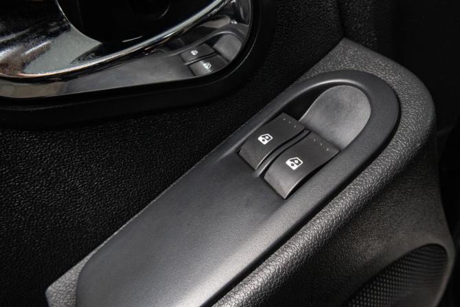 Nissan Terrano III (D10) с пробегом 2014 года, цена 1 339 000 рублей, 48942 км, внедорожник, Автокод Объявления