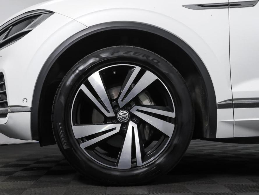 Volkswagen Touareg III Москва  - изображение 3