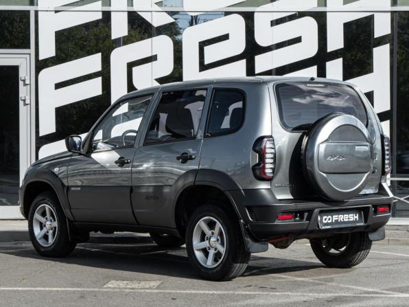 Chevrolet Niva I Рестайлинг с пробегом 2015 года, цена 730 000 рублей, 116555 км, внедорожник, Автокод Объявления