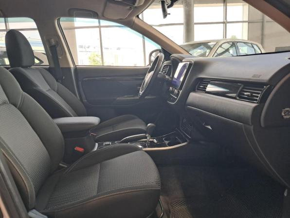 Mitsubishi Outlander III Рестайлинг 3 с пробегом 2021 года, цена 2 190 000 рублей, 74273 км, внедорожник, Автокод Объявления