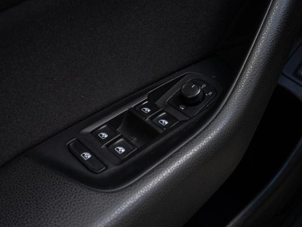 Volkswagen Passat B8 с пробегом 2016 года, цена 1 790 000 рублей, 188513 км, седан, Автокод Объявления