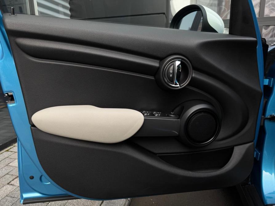 Mini Hatch III (F55/F56) Иркутск  - изображение 21
