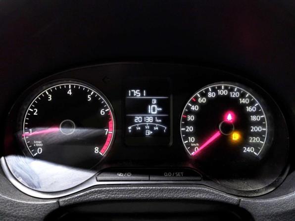 Volkswagen Polo V Рестайлинг с пробегом 2017 года, цена 977 000 рублей, 201265 км, седан, Автокод Объявления