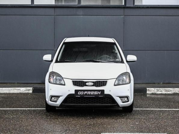 Kia Rio II Рестайлинг с пробегом 2009 года, цена 599 000 рублей, 236331 км, хэтчбек, Автокод Объявления