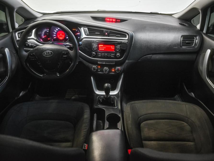 Kia Ceed II Рестайлинг Челябинск  - изображение 17