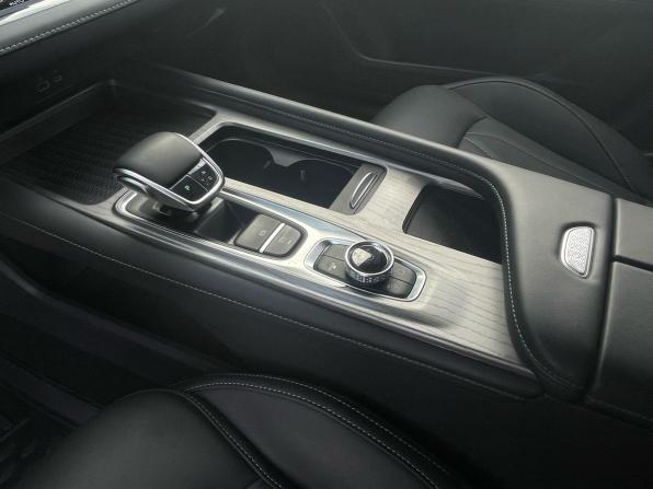 Chery Arrizo 8 с пробегом 2024 года, цена 1 830 000 рублей, 56000 км, седан, Автокод Объявления