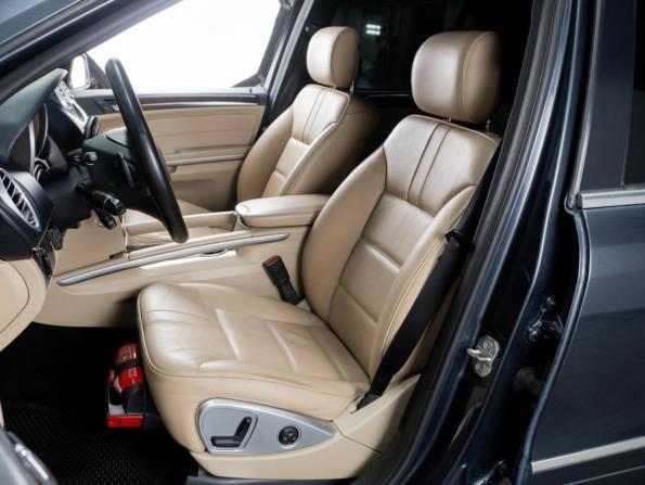 Mercedes-Benz M-Класс II (W164) Рестайлинг с пробегом 2011 года, цена 1 989 000 рублей, 194286 км, внедорожник, Автокод Объявления