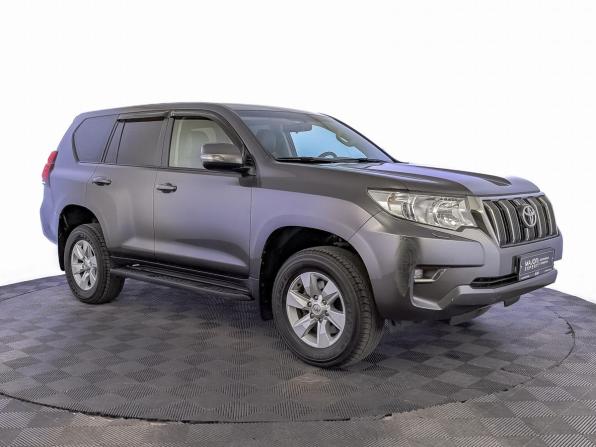 Toyota Land Cruiser Prado 150 Series Рестайлинг 2 с пробегом 2019 года, цена 4 200 000 рублей, 124743 км, внедорожник, Автокод Объявления