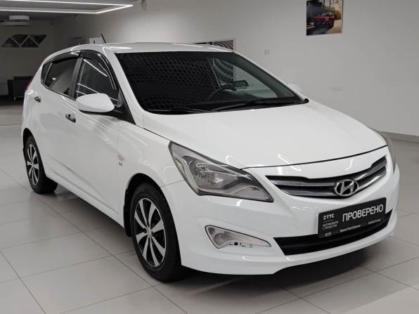 Hyundai Solaris I Рестайлинг с пробегом 2015 года, цена 960 000 рублей, 153853 км, хэтчбек, Автокод Объявления