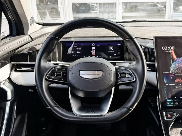 Geely Atlas II с пробегом 2024 года, цена 2 870 000 рублей, 68742 км, внедорожник, Автокод Объявления