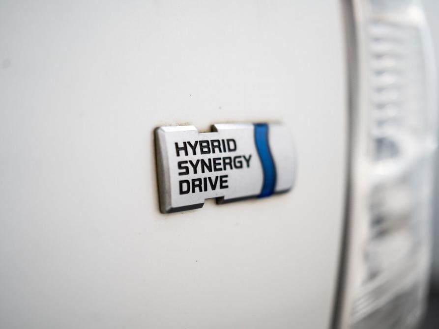 Toyota Prius Alpha I (ZVW40/41) Иркутск  - изображение 25
