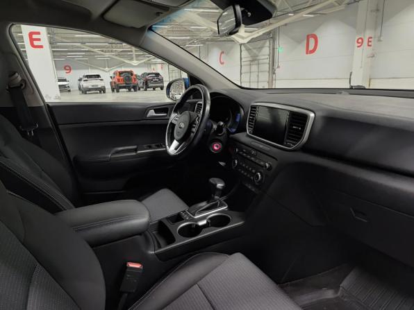 Kia Sportage IV Рестайлинг с пробегом 2021 года, цена 2 420 000 рублей, 102936 км, внедорожник, Автокод Объявления