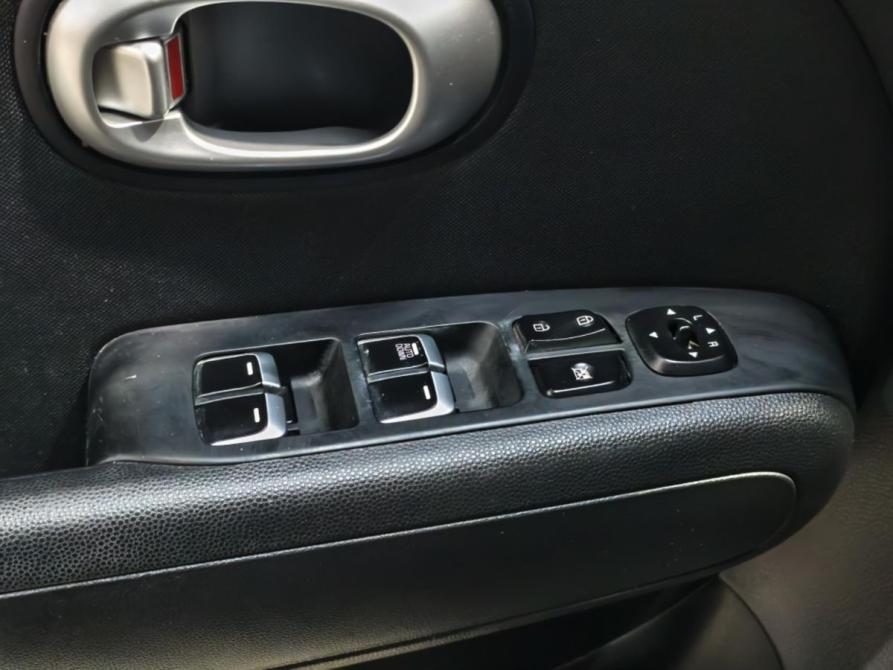 Kia Soul II Рестайлинг Курск  - изображение 16
