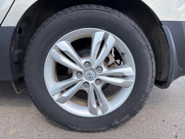 Hyundai ix35 I с пробегом 2010 года, цена 1 060 000 рублей, 220260 км, внедорожник, Автокод Объявления