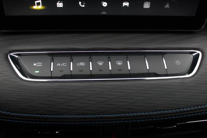 Haval Jolion I с пробегом 2023 года, цена 2 100 000 рублей, 46886 км, внедорожник, Автокод Объявления
