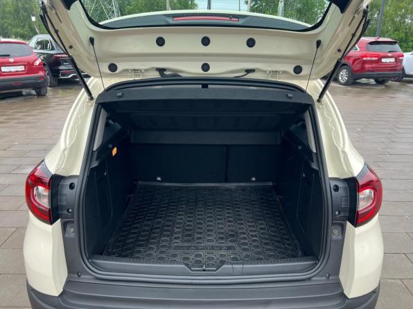 Renault Kaptur I с пробегом 2020 года, цена 1 745 500 рублей, 39899 км, внедорожник, Автокод Объявления