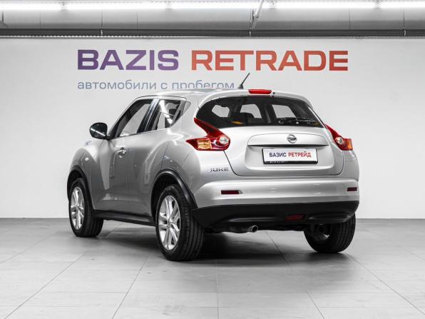 Nissan Juke I с пробегом 2014 года, цена 1 080 000 рублей, 102517 км, внедорожник, Автокод Объявления