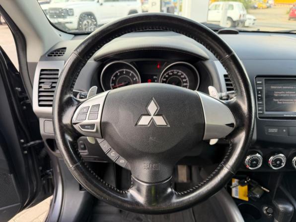 Mitsubishi Outlander II Рестайлинг с пробегом 2010 года, цена 1 250 000 рублей, 255243 км, внедорожник, Автокод Объявления