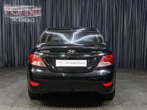 Hyundai Solaris I с пробегом 2012 года, цена 619 000 рублей, 266000 км, седан, Автокод Объявления