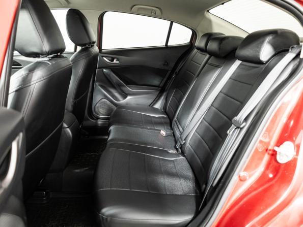 Mazda 3 III (BM) с пробегом 2013 года, цена 1 379 700 рублей, 107068 км, седан, Автокод Объявления