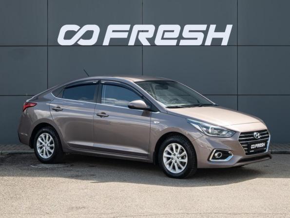 Hyundai Solaris II с пробегом 2018 года, цена 1 535 000 рублей, 91165 км, седан, Автокод Объявления