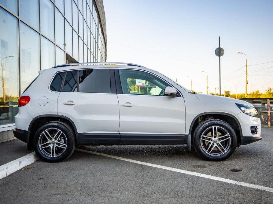 Volkswagen Tiguan I Рестайлинг Волгоград  - изображение 8