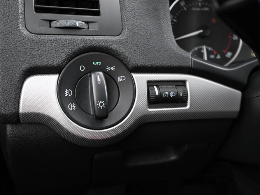 Skoda Octavia II (A5) Рестайлинг Новороссийск  - изображение 17