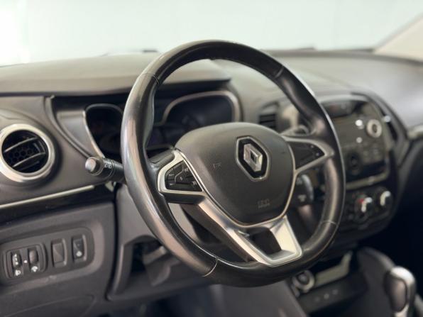 Renault Kaptur I Рестайлинг с пробегом 2021 года, цена 1 071 000 рублей, 157595 км, внедорожник, Автокод Объявления
