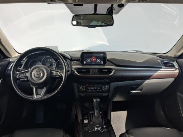 Mazda 6 III (GJ) Рестайлинг с пробегом 2017 года, цена 2 350 000 рублей, 75243 км, седан, Автокод Объявления