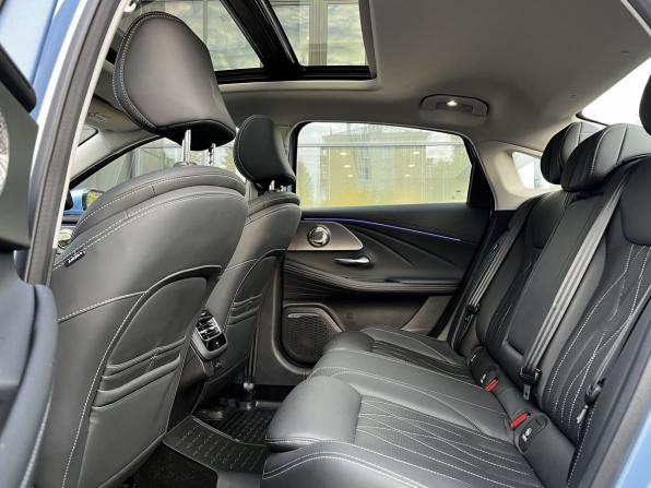 Chery Arrizo 8 с пробегом 2023 года, цена 1 970 000 рублей, 32224 км, седан, Автокод Объявления