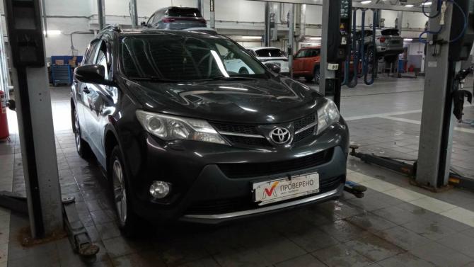 Toyota RAV4 IV (XA40) с пробегом 2014 года, цена 1 740 000 рублей, 278009 км, внедорожник, Автокод Объявления