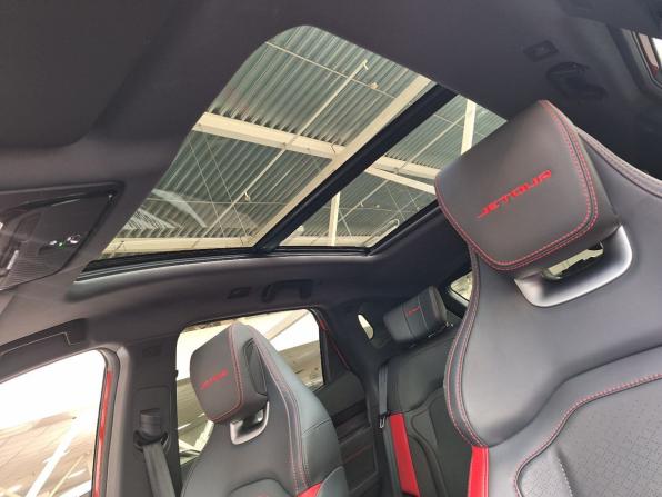 JETOUR DASHING I с пробегом 2024 года, цена 1 900 000 рублей, 28428 км, внедорожник, Автокод Объявления