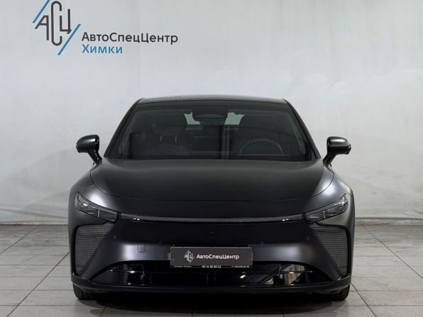 Exeed Exlantix ES с пробегом 2025 года, цена 4 999 800 рублей, 12000 км, седан, Автокод Объявления