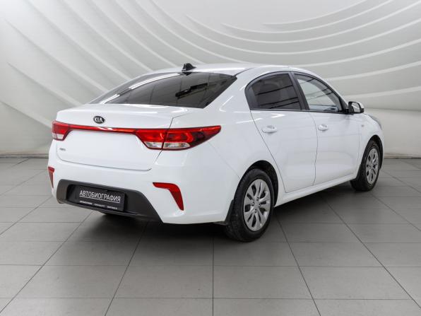 Kia Rio IV с пробегом 2017 года, цена 998 000 рублей, 140272 км, седан, Автокод Объявления