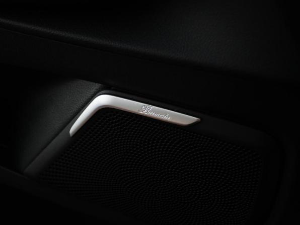 Mercedes-Benz V-Класс III (W447) Рестайлинг с пробегом 2021 года, цена 8 999 077 рублей, 39163 км, минивэн, Автокод Объявления