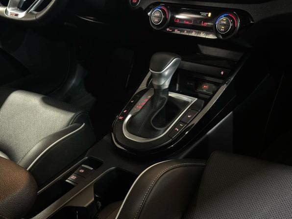Kia Cerato IV Рестайлинг с пробегом 2022 года, цена 2 899 999 рублей, 35952 км, седан, Автокод Объявления