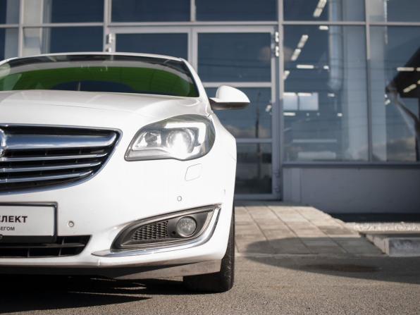 Opel Insignia I Рестайлинг с пробегом 2013 года, цена 1 050 000 рублей, 160861 км, седан, Автокод Объявления