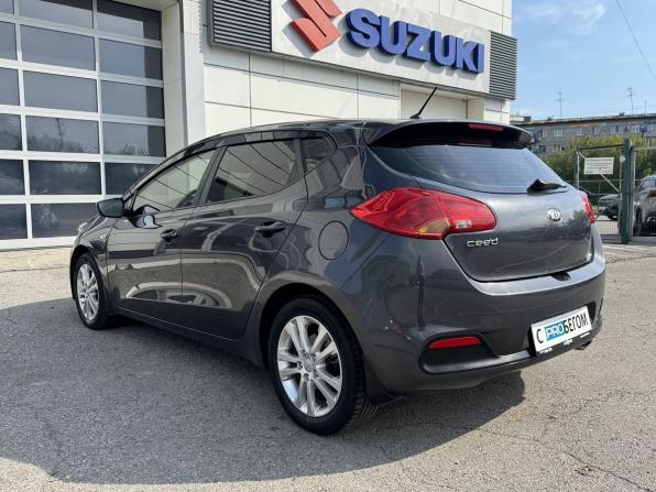 Kia Ceed II с пробегом 2012 года, цена 990 000 рублей, 193000 км, универсал, Автокод Объявления