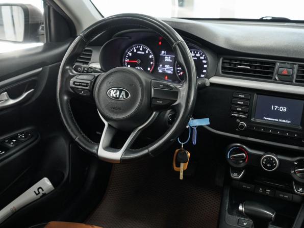Kia Rio IV с пробегом 2018 года, цена 1 391 000 рублей, 77795 км, седан, Автокод Объявления