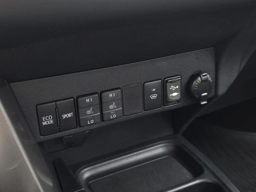 Toyota RAV4 IV (XA40) Рестайлинг Санкт-Петербург  - изображение 20