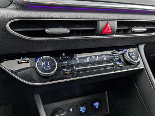 Hyundai Sonata VIII (DN8) с пробегом 2022 года, цена 2 615 000 рублей, 98531 км, седан, Автокод Объявления